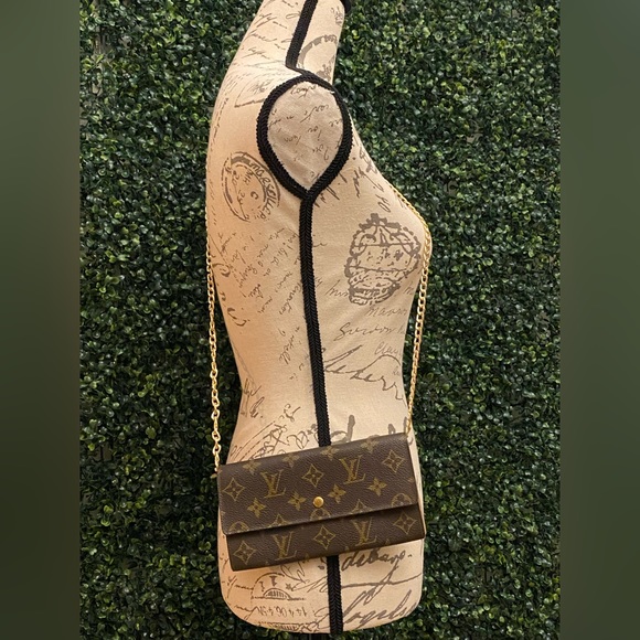 Louis Vuitton Handbags - Louis Vuitton Wallet
